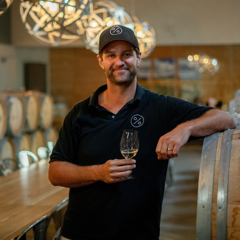 How to Serve Non-Alcoholic Wine Like a Sommelier